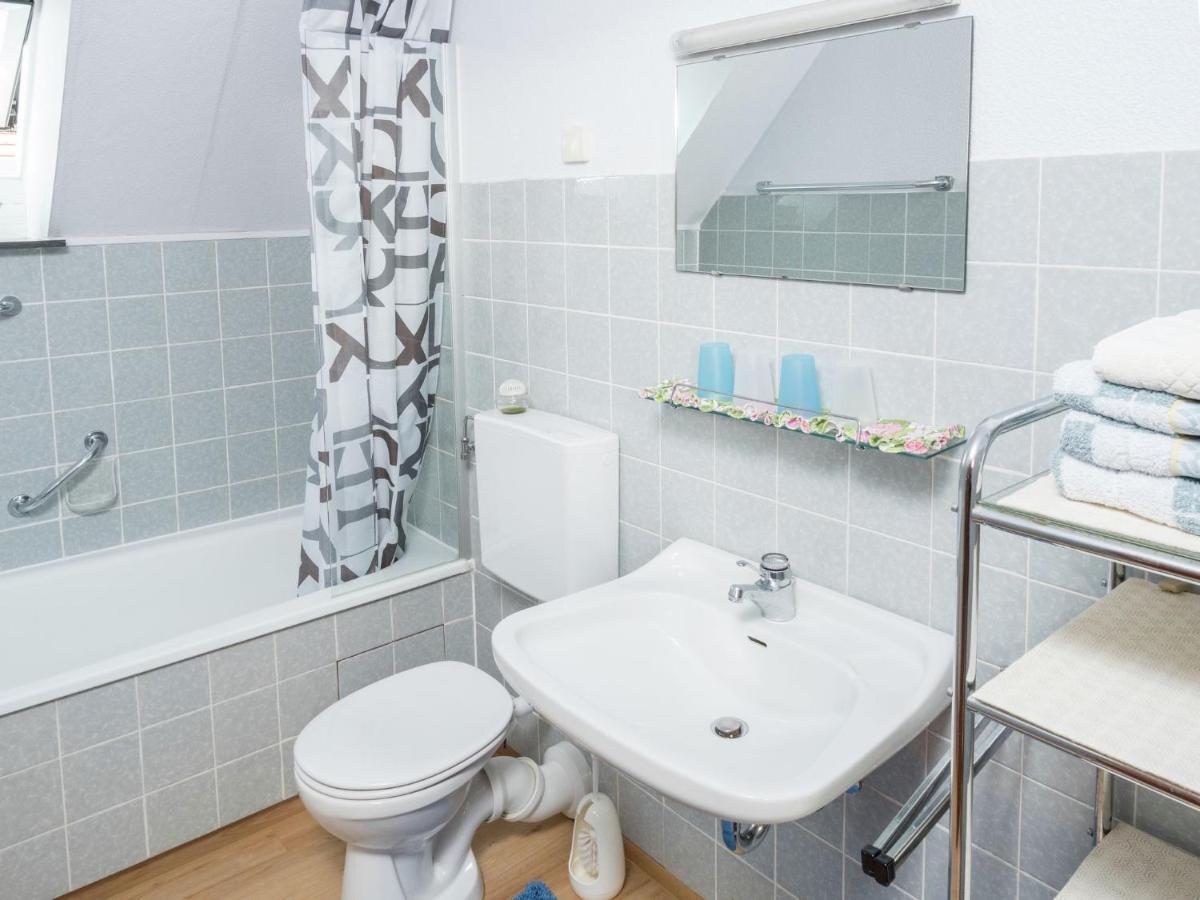 Cheerful Apartment Near City Centre Of Haslach ฮาสลัค อิม คินซิกทัล ภายนอก รูปภาพ